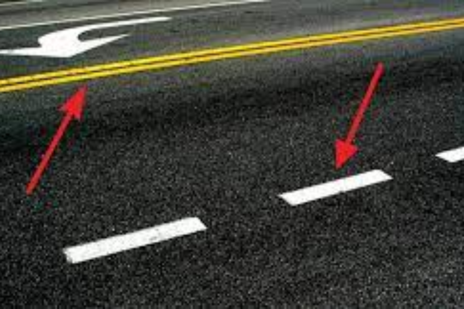 The Mystery of Yellow and White Road Markings - The Safety Roadmap